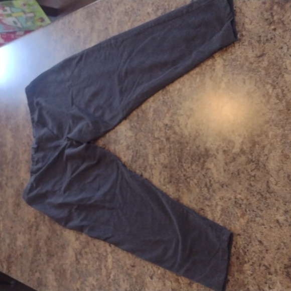 Cupio woman gray pull on pants size 1X - Picture 9 of 10
